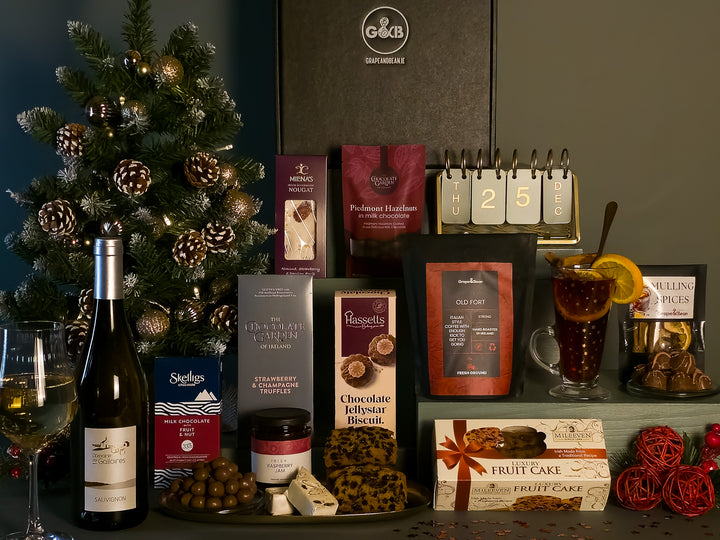 Luxury Irish Christmas Hamper with White Wine