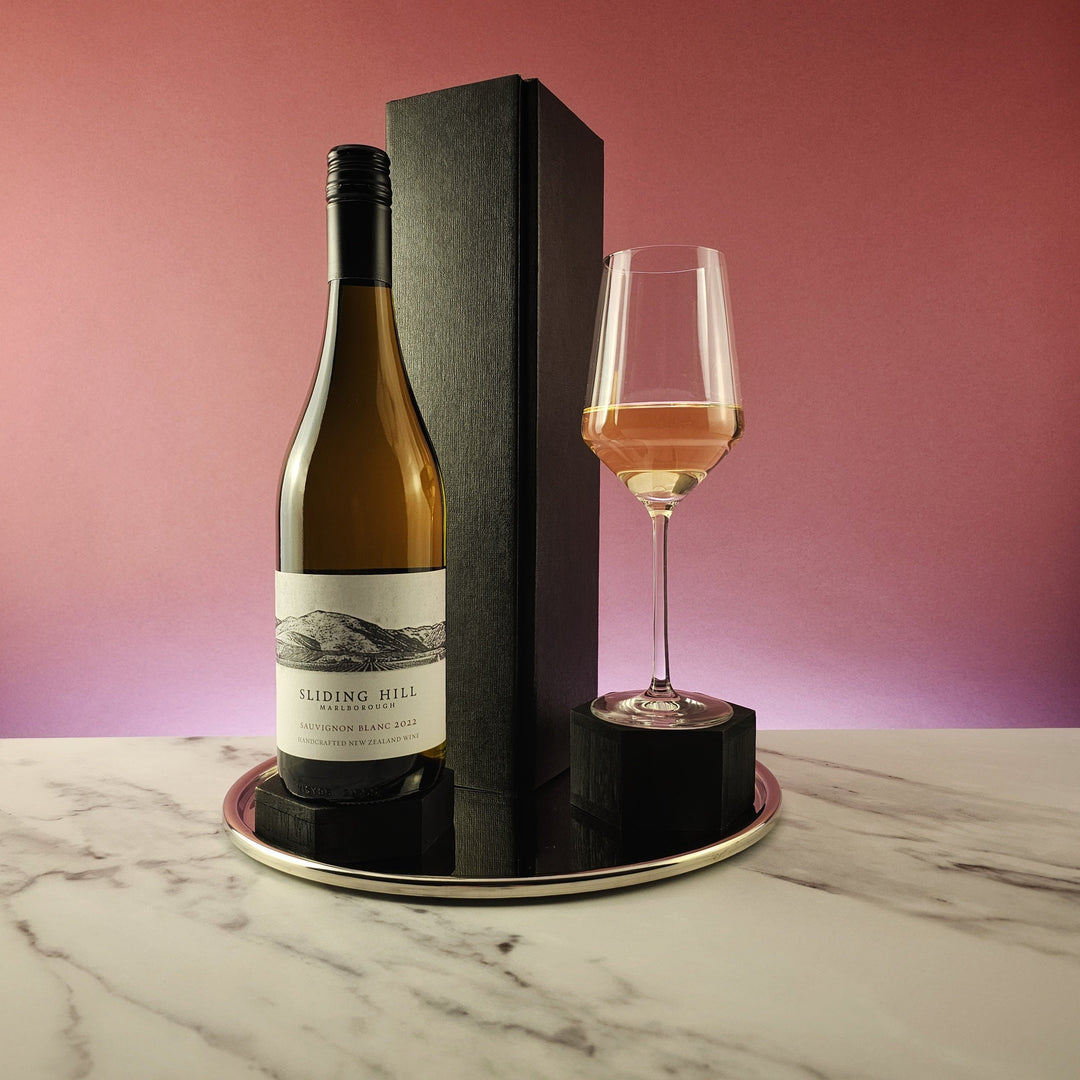Sliding Hill New Zealand Marlborough Sauvignon Blanc Wine Gift Pack - Grape & Bean
