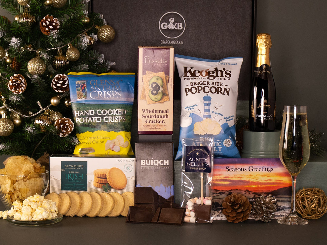 Apple Sports & Social Community Hamper - Grape & Bean