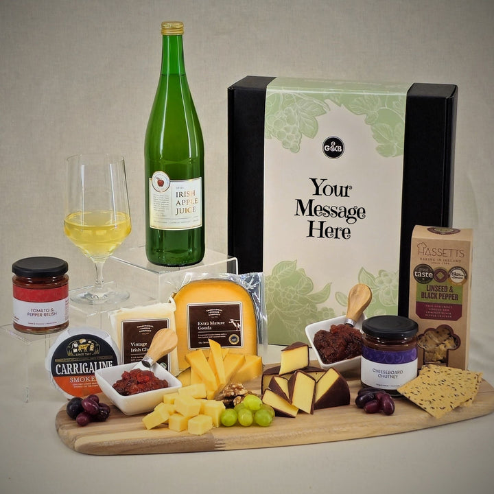 Cheese Board Gift Box, with your choice of drinks - Grape & Bean