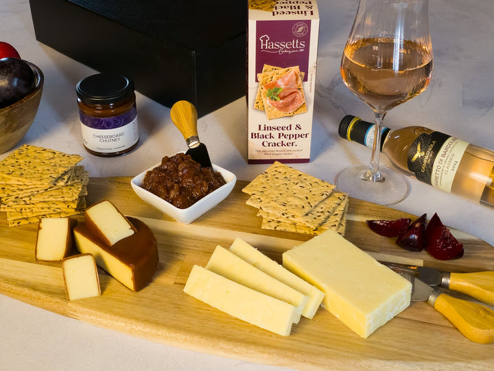 Cheese, Crackers, Chutney &amp; Rosé Wine Gift Box - Grape &amp; Bean