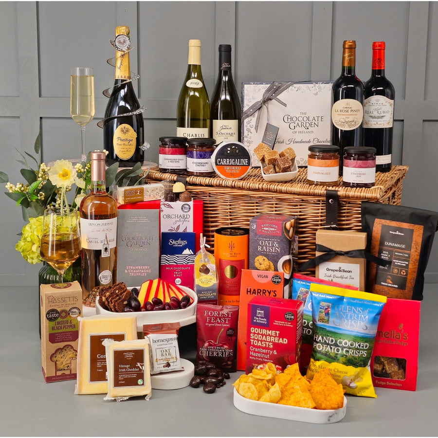 Gourmet Hamper Basket with Fine Wine & Champagne - Grape & Bean