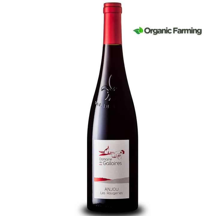 A bottle of red wine from Domaine des Galloires, labeled &