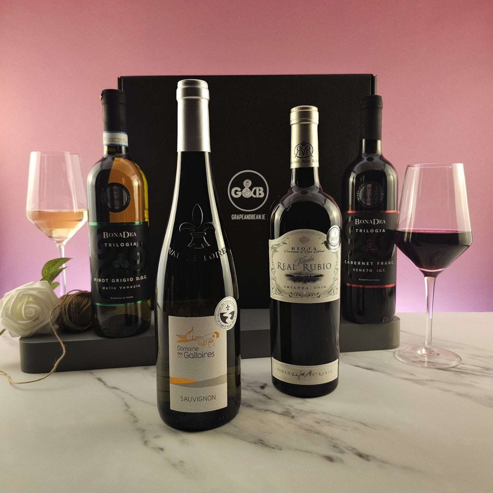 Best Sellers Red and White Wine Selection - 4 bottles - Grape & Bean